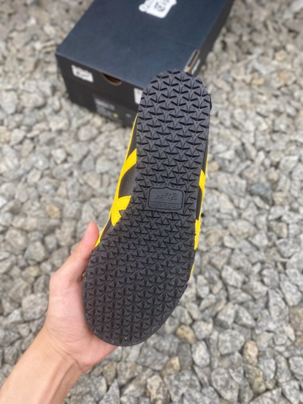Onitsuka Tiger Mexico 66 Women’s Black Yellow Retro Sneakers - Picture 8 of 8